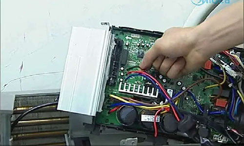 讷河美的空调电话是多少